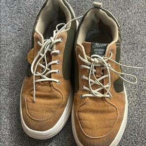 Men's Tan and Green Sneakers